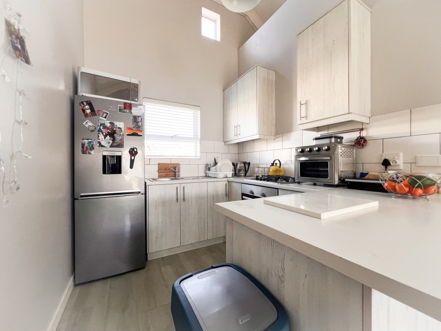 3 Bedroom Property for Sale in Laguna Hills Western Cape